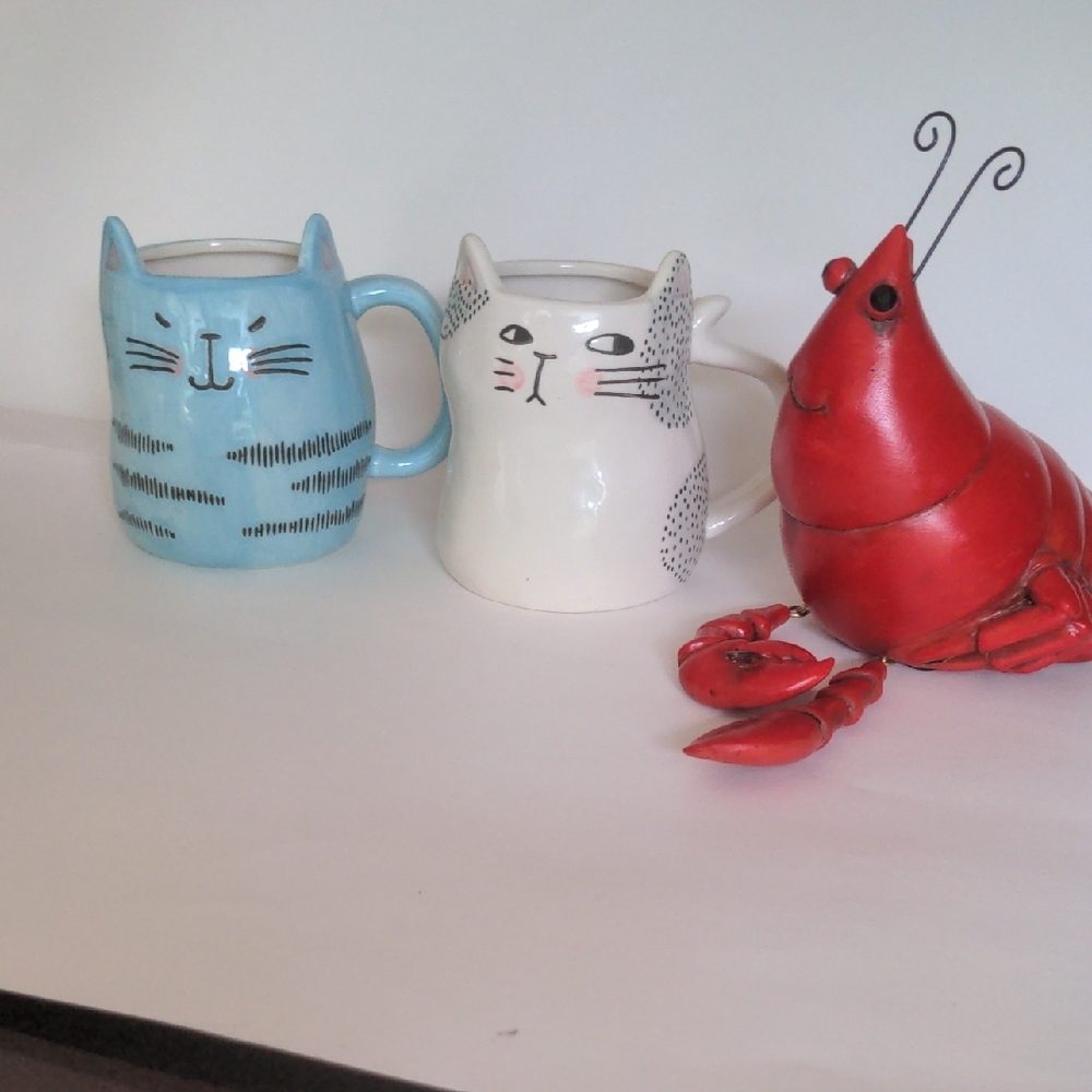 Cat Coffee/ Tea Mugs by Bico Set of Two